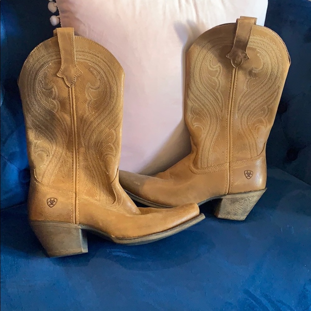 Ariat leather women’s Autry boot - new